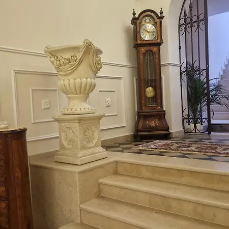 Ancients Courts Of